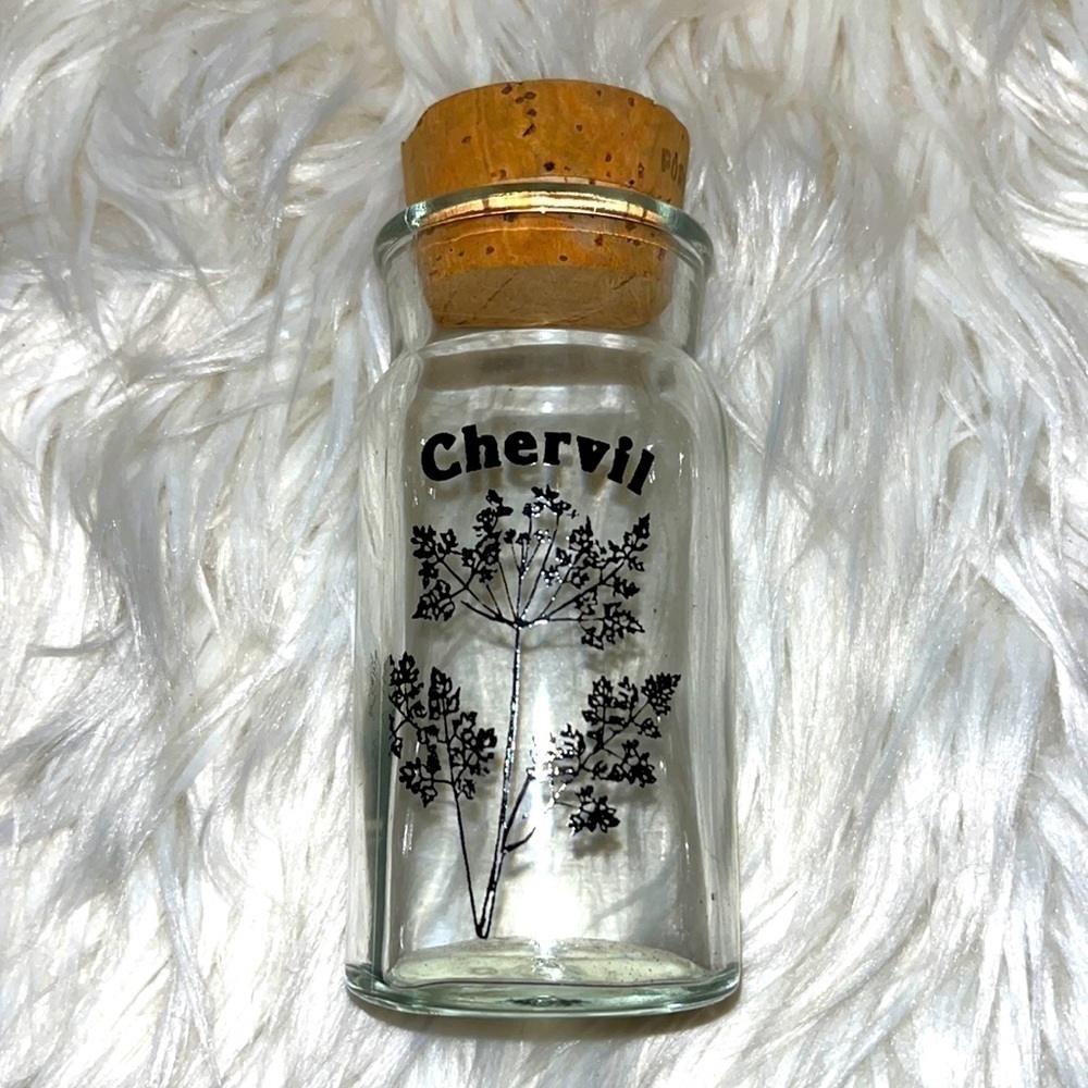 Vintage chervil seed 1970s Wheaton glass spice jar.
